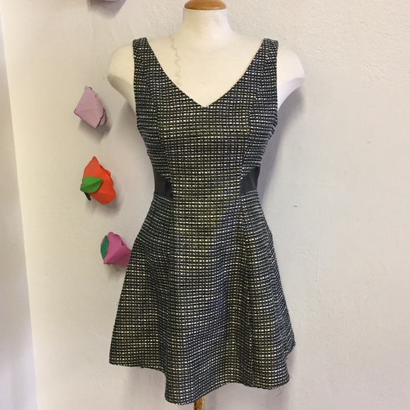 BCBG Tweed Dress, 6 - Picture 2 of 7